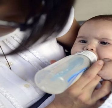 الرضاعة الصناعية