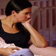 رضاعة الطفل