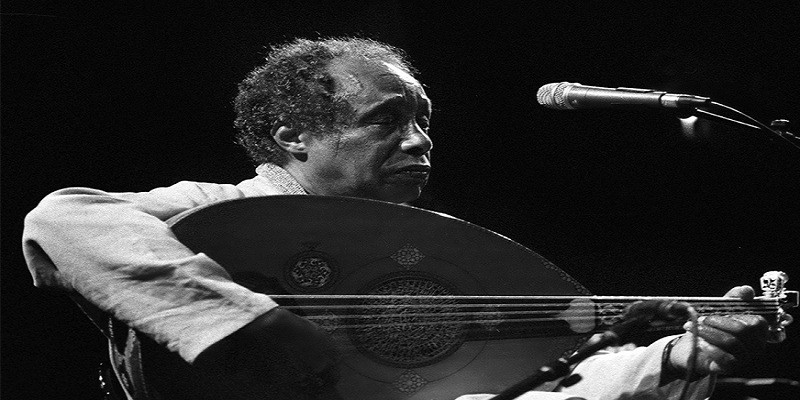 حمزة علاء الدين .. قصة المغني النوبي الذي أدخل أمريكيين في الإسلام بصوته حمزة علاء الدين