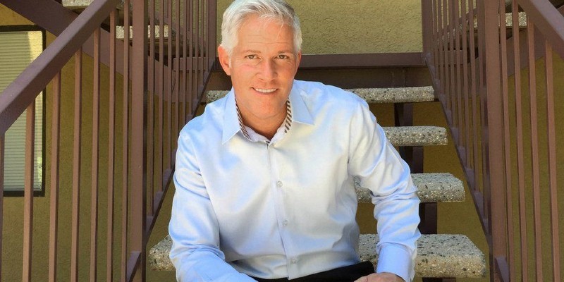 بول فرونزاك