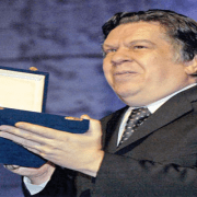 عمار الشريعي