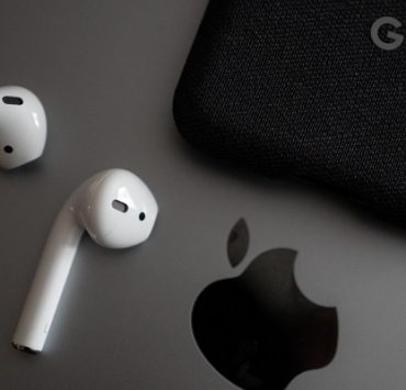 كفية توصيل AirPods واستخدامها للمرة الأولى مع مختلف الأجهزة وأنظمة التشغيل