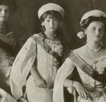 إلى من يجيدون البكاء : الفريسكا والجدعنة أكثر جدوى أميرات أوتما