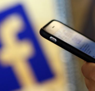 تعرف على كيفية حذف منشورات فيسبوك دفعة واحدة عبر خاصية Manage Activity الجديدة