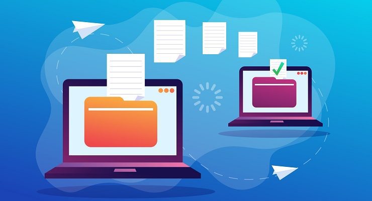 تعرف على كيفية نقل الملفات بين جهازين كمبيوتر لاسلكيًا أو عبر وحدات التخزين الخارجية