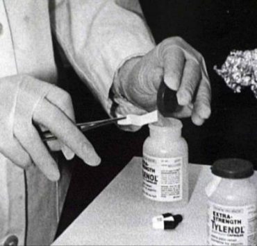 “المجددون”: إنجي أفلاطون.. الفنانة التي تمردت بستة جنيهات مسكن