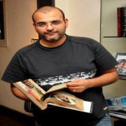 أيمن بهجت قمر