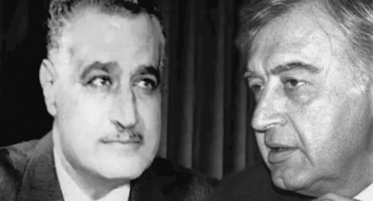 مصطفى العقاد وجمال عبدالناصر