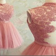 الفساتين القصيرة