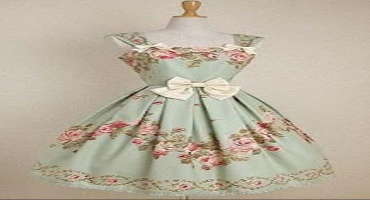 الفساتين القصيرة