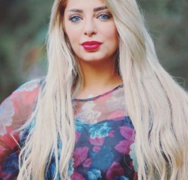 مي حلمي ورأي رشا الشامي في أدائها الغريب على شبكات التواصل الاجتماعي