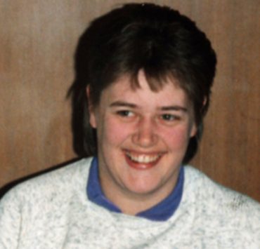 “المجددون”: إنجي أفلاطون.. الفنانة التي تمردت بستة جنيهات بيفرلي أليت