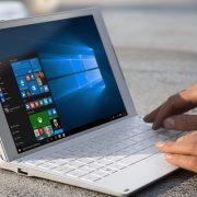 تغيير اللغة في ويندوز 10 سواء على مستوى لغة النظام ككل أو لغة لوحة المفاتيح