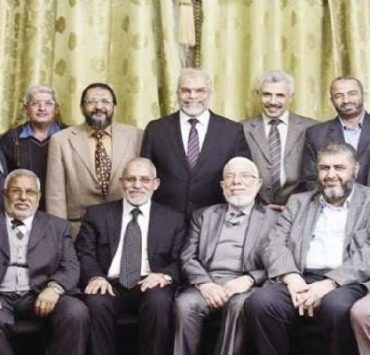 خلافات الإخوان