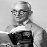 ديل كارينجي صاحب كتاب دع القلق وابدأ الحياة