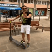 محمد علي في فيديو الاسكوتر