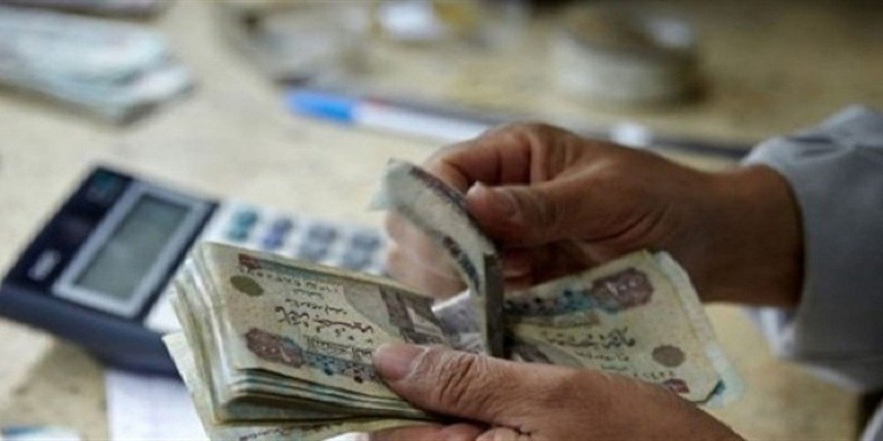 نهاية المرتب في منتصف الشهر