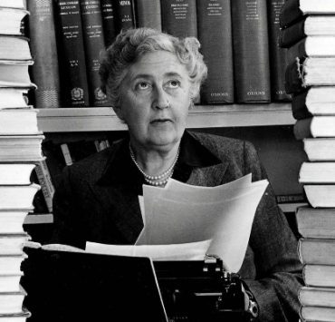 أجاثا كريستي