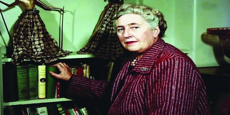 أجاثا كريستي