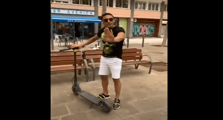 محمد علي في فيديو الاسكوتر