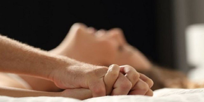 الجنس غريزة أم احتياج ؟! .. قراءة نفسية دينية حول الإنسان والحصول على النشوة الجنس