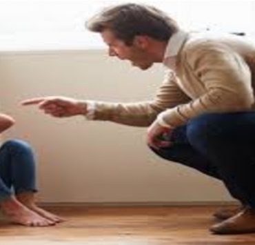 في عيد ميلاد الملك محمد منير .. رحلة البحث عن الطول واللون والحرية الملك محمد منير