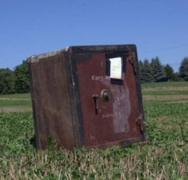 من هي الممثلة المصرية التي فازت بالأوسكار وضربت أنطوني كوين؟ خزنة