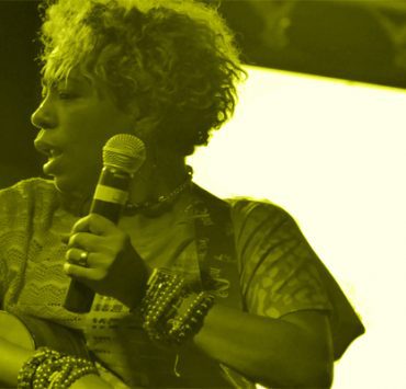 خاصية سطح المكتب الافتراضي