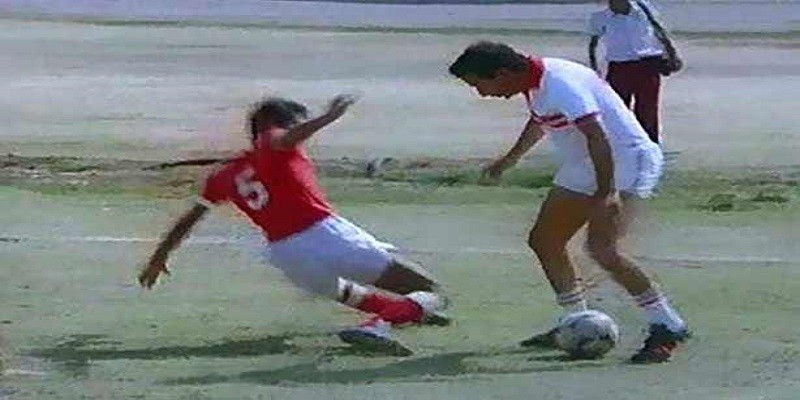 بعد الديربي .. كيف جسدت السينما الصراع الكروي بين الأهلي والزمالك؟! صراع الأهلي والزمالك في السينما