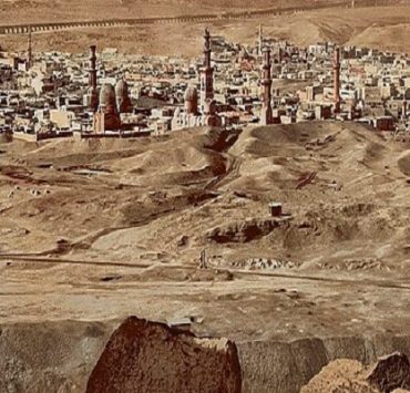 أطلال مدينتا العسكر والقطائع