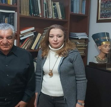 محررة موقغ الميزان - زاهي حواس