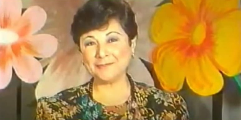 سينما الأطفال البرنامج الذي نجح بتتر مميز وعد الجميع بمشاهدة الحواديت سينما الأطفال