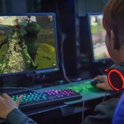 نصائح وطرق زيادة معدل FPS على الكمبيوتر من أجل تجربة ألعاب أفضل وأكثر سلاسة