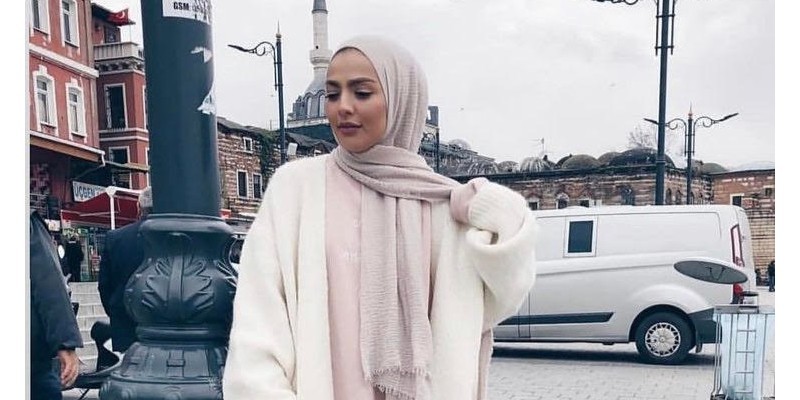 بنت شريف منير