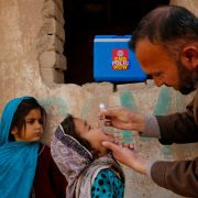 شلل الأطفال