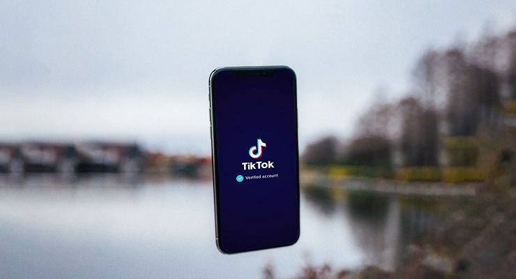 نصائح تساعدك على توثيق حسابك تيك توك الخاص بك