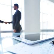 تقديم استقالة