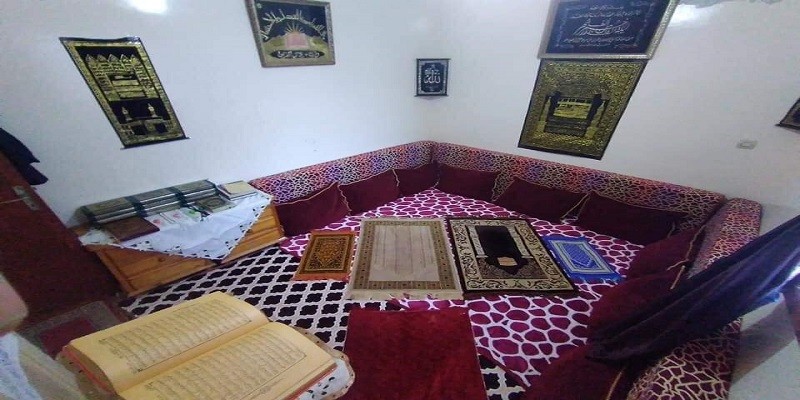 الاعتكاف في المنزل