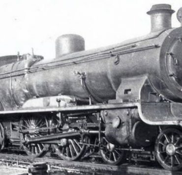 قصة الشيخ الشعراوي والعفريت .. هزمه بعد طرده من القدس ومنعه من دخول مكة السكة الحديد