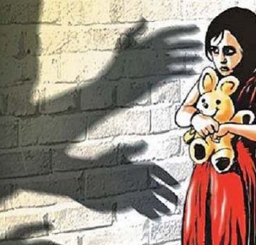 حكايات التحرش بالأطفال