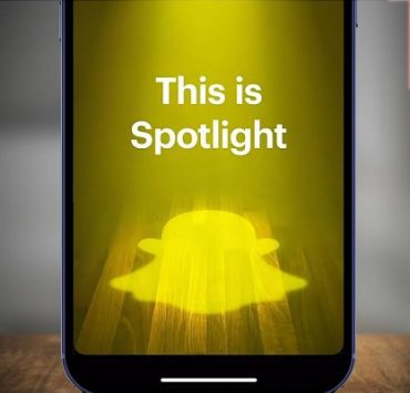 خاصية Snapchat Spotlight الجديدة ... دليلك لاستخدام الخاصية الشبيهة بتطبيق TikTok