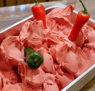 قبل بداية موسم رمضان 2021 .. القواعد العشر لمشاهدة الدراما بدون شكوى نصائح لتكون الإنسان السعيد