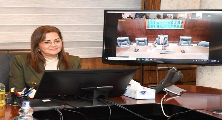 وزيرة التخطيط