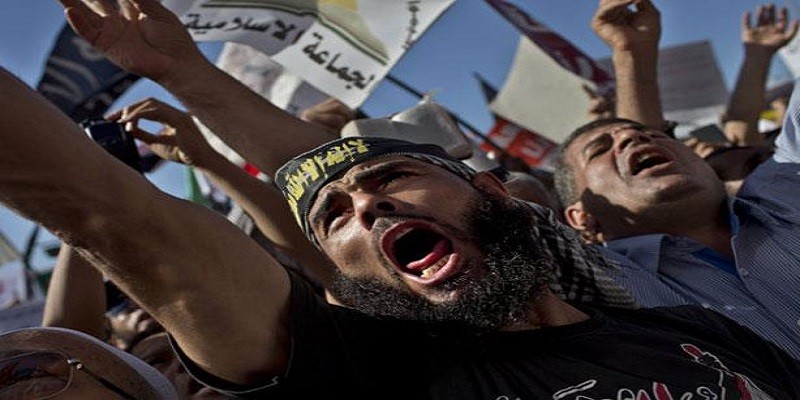 تظاهرات الجماعات الإرهابية منذ ثمان سنوات