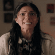 منى زكي في لعبة نيوتن