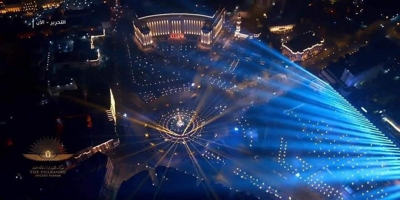 فنانين حفل المومياوات الملكية