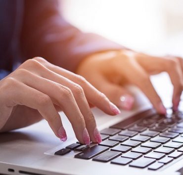 ريم بنا.. صوت المقاومة الفلسطينية النابض كتابة الحروف الخاصة في ويندوز