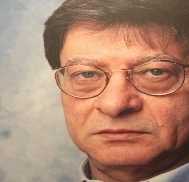 الشاعر محمود درويش