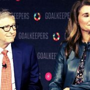 علاقة جنسية داخل العمل سبب تنحي بيل جيتس عن مايكروسوفت وطلاقه معا