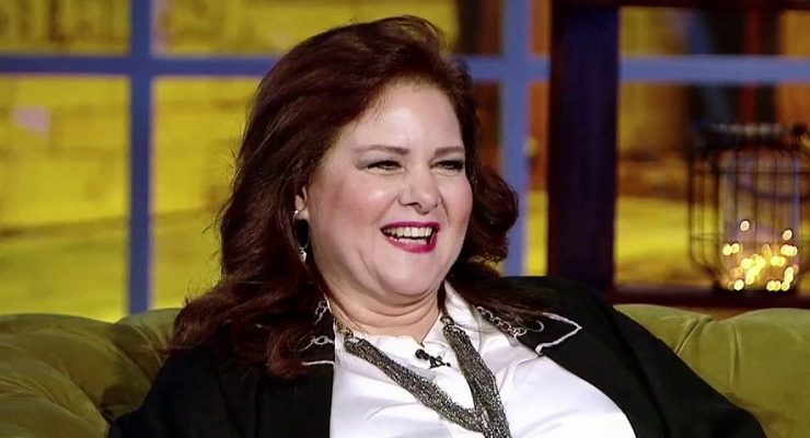 الفنانة دلال عبدالعزيز